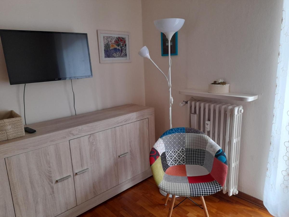 Appartamento Centrale Con Garage 아스티 외부 사진