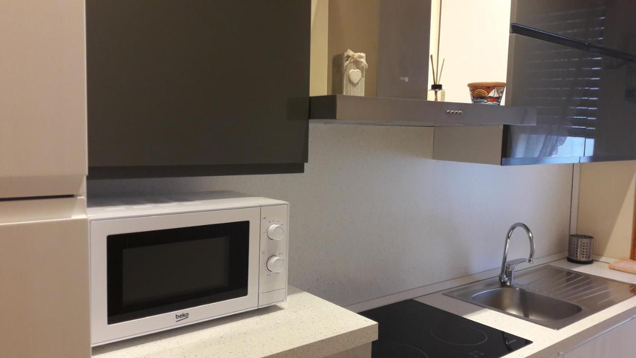 Appartamento Centrale Con Garage 아스티 외부 사진